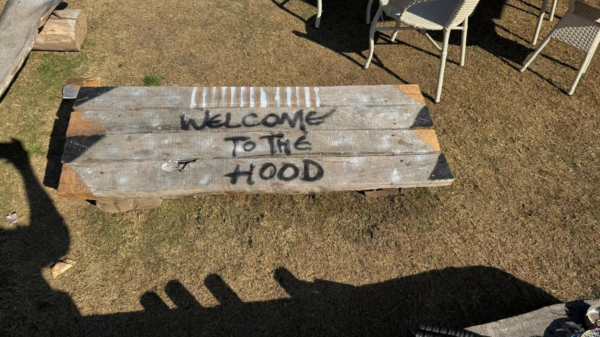 The Hood Hotel Bir  Bagian luar foto