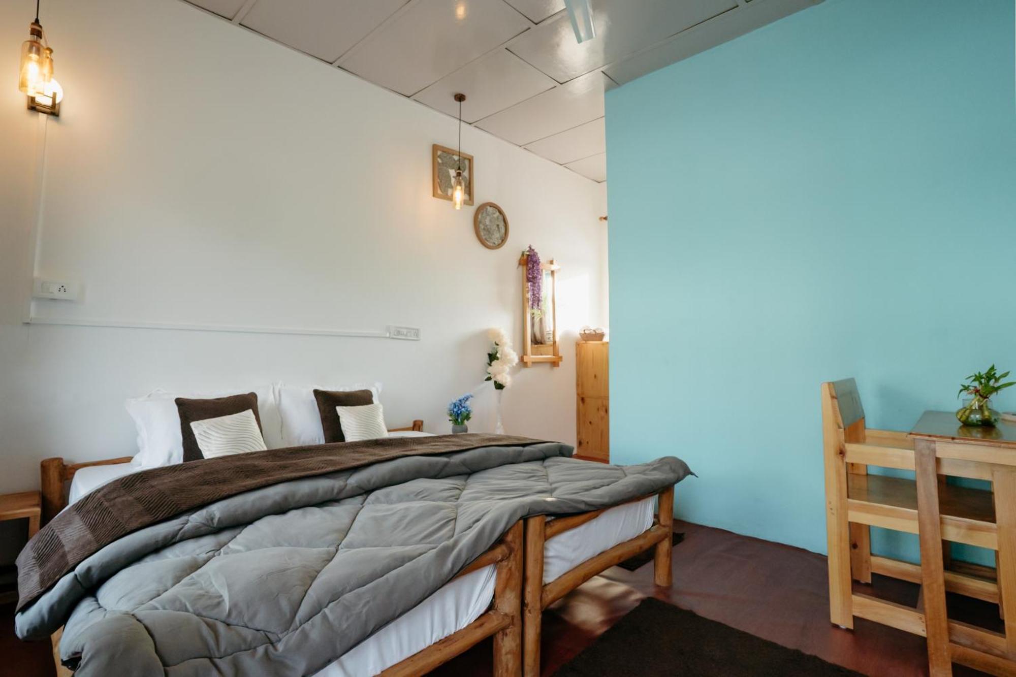The Hood Hotel Bir  Bagian luar foto